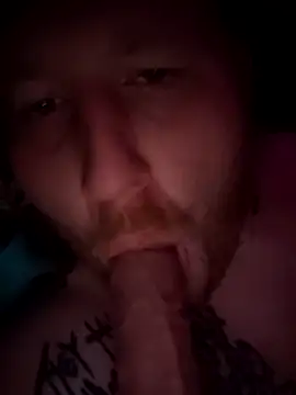 Snapshot of Barrentine88 chatting on December 2024 12:47:02 PM Barrentine88 online show from December 2024 12:47:02 PM