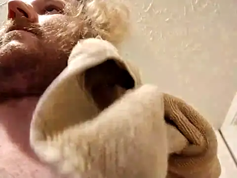 Snapshot of Barrentine88 chatting on March 2026 04:42:01 PM Barrentine88 online show from March 2026 04:42:01 PM