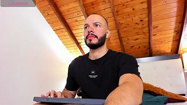 Tom Bailey online show from September 2025 12:40:01 PM