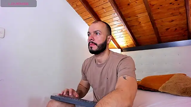 Tom Bailey online show from September 2025 12:42:01 PM