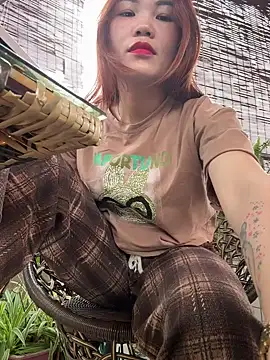 Snapshot of Emily_9xx chatting on March 2025 04:45:01 AM Emily 9xx online show from March 2025 04:45:01 AM