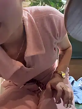 Snapshot of Emily_9xx chatting on March 2025 10:54:02 AM Emily 9xx online show from March 2025 10:54:02 AM