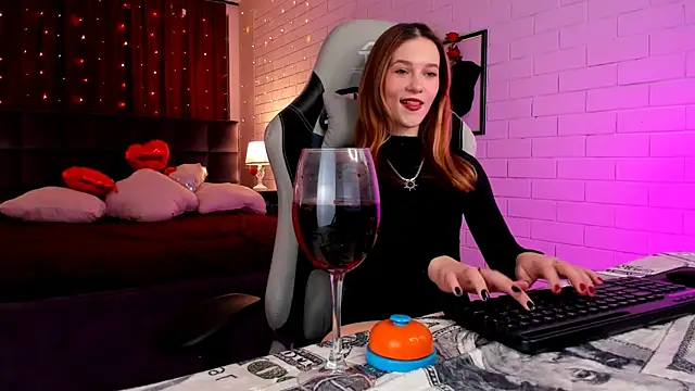 LolaLemona online show from March 2025 09:31:02 AM