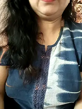 cuteyqueen online show from March 2025 07:19:01 AM