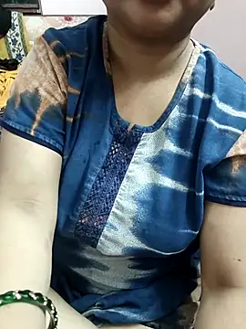 cuteyqueen online show from September 2025 01:55:01 PM