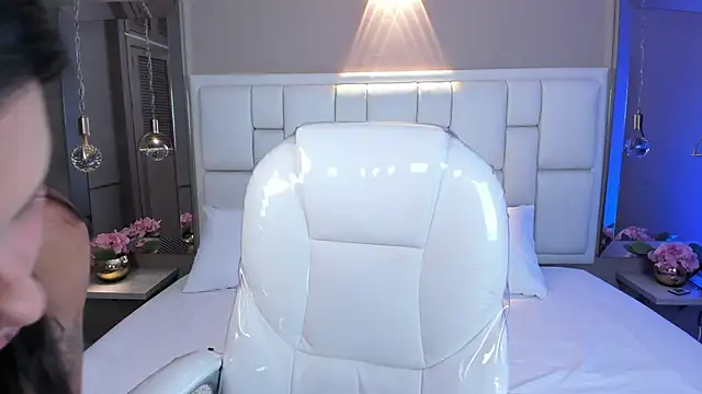 JessyEvans online show from November 2025 07:37:01 PM