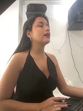 Snapshot of AbbyMillerrr chatting on December 2024 08:21:02 PM AbbyMillerrr online show from December 2024 08:21:02 PM