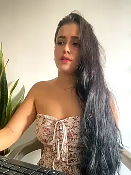 Snapshot of AbbyMillerrr chatting on December 2025 09:00:01 PM AbbyMillerrr online show from December 2025 09:00:01 PM