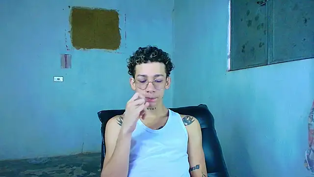 Snapshot of mateodeamjo chatting on February 2026 10:22:01 PM mateodeamjo online show from February 2026 10:22:01 PM