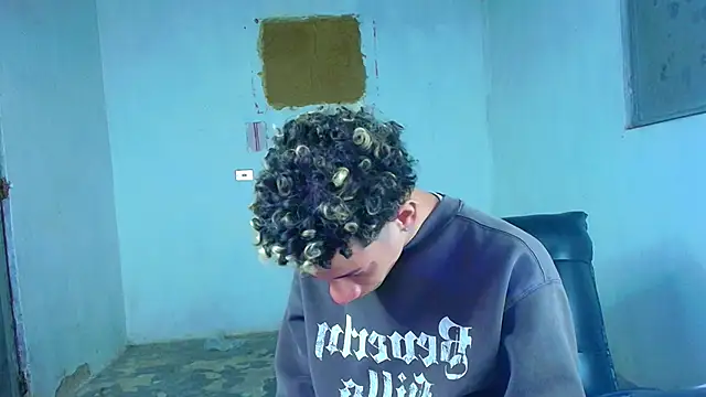 Snapshot of mateodeamjo chatting on March 2026 03:34:02 AM mateodeamjo online show from March 2026 03:34:02 AM