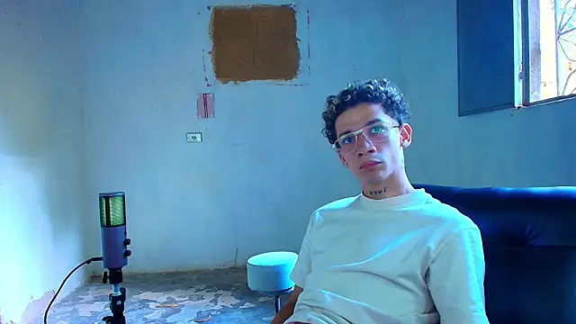 Snapshot of mateodeamjo chatting on March 2026 05:38:02 PM mateodeamjo online show from March 2026 05:38:02 PM