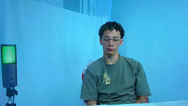 Snapshot of mateodeamjo chatting on March 2026 02:46:01 AM mateodeamjo online show from March 2026 02:46:01 AM