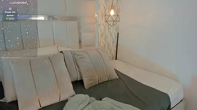 1m dalhia online show from February 2026 08:36:01 PM