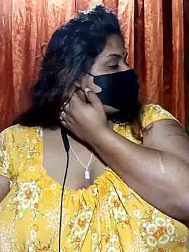 Dusto Meye online show from February 2026 05:07:02 PM