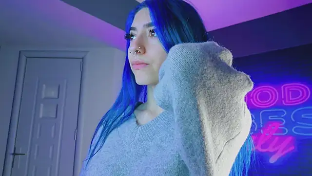 Snapshot of AriaVoss chatting on December 2024 08:36:02 PM AriaVoss online show from December 2024 08:36:02 PM