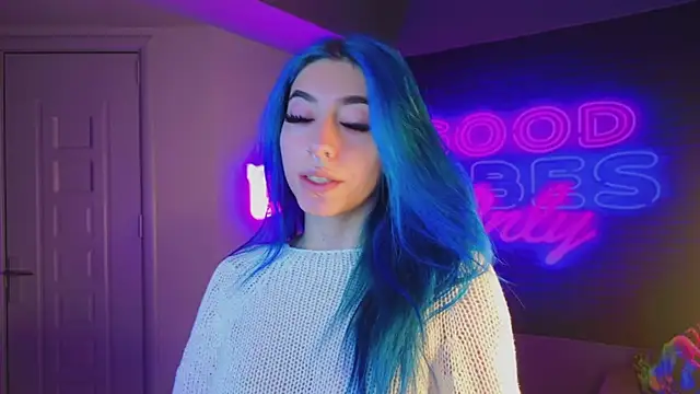 Snapshot of AriaVoss chatting on December 2024 08:54:01 PM AriaVoss online show from December 2024 08:54:01 PM