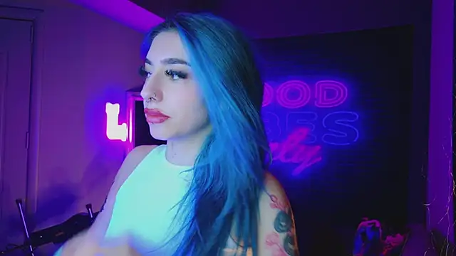 Snapshot of AriaVoss chatting on January 2025 09:34:01 PM AriaVoss online show from January 2025 09:34:01 PM