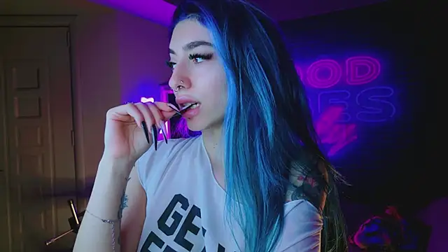 Snapshot of AriaVoss chatting on January 2025 08:45:02 PM AriaVoss online show from January 2025 08:45:02 PM