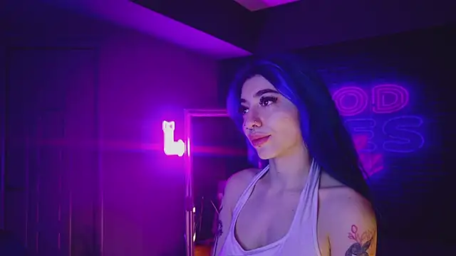 Snapshot of AriaVoss chatting on February 2025 08:34:01 PM AriaVoss online show from February 2025 08:34:01 PM