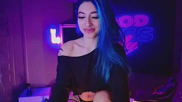 Snapshot of AriaVoss chatting on February 2025 11:37:02 PM AriaVoss online show from February 2025 11:37:02 PM