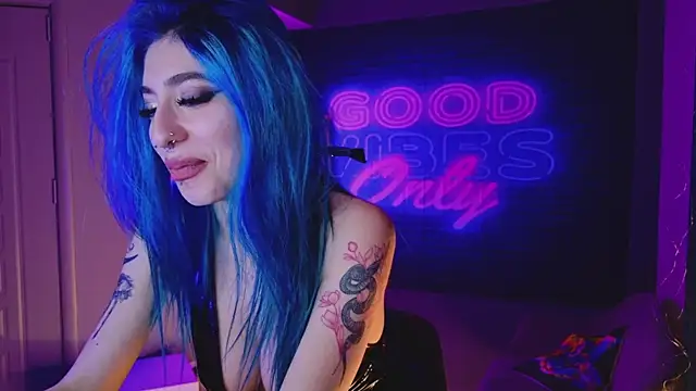 Snapshot of AriaVoss chatting on February 2025 11:34:02 PM AriaVoss online show from February 2025 11:34:02 PM