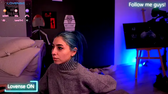 Snapshot of AriaVoss chatting on October 2025 09:59:02 PM AriaVoss online show from October 2025 09:59:02 PM