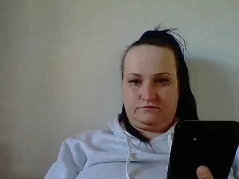  squirty cum lady  online show from February 2025 02:21:01 PM