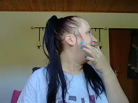  squirty cum lady  online show from September 2025 08:13:02 AM