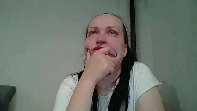  squirty cum lady  online show from October 2025 02:47:01 PM