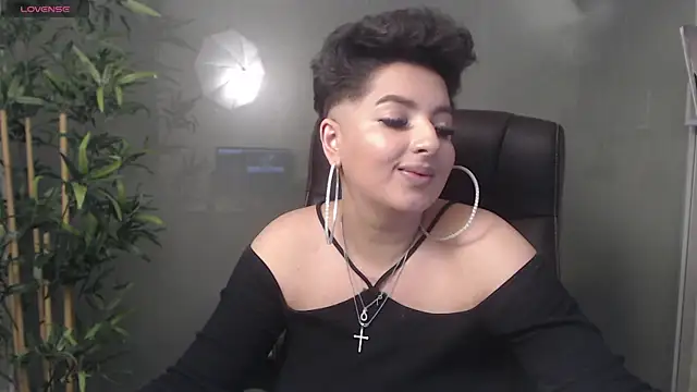 BustyAllyy online show from January 2025 02:11:02 AM