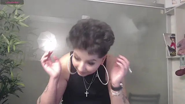 BustyAllyy online show from January 2025 10:29:02 PM