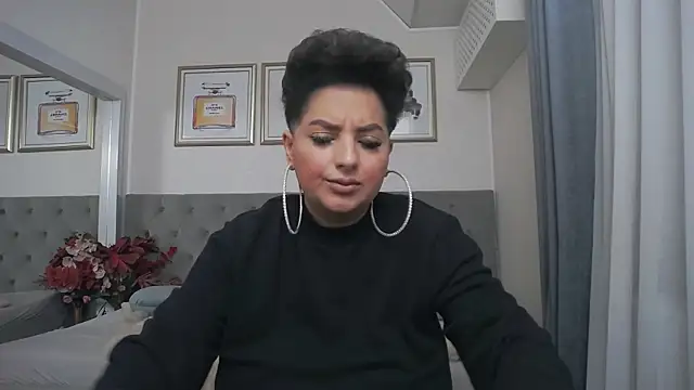 BustyAllyy online show from January 2025 11:24:01 PM