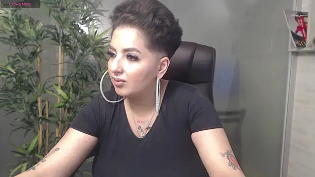 BustyAllyy online show from January 2025 11:53:02 PM