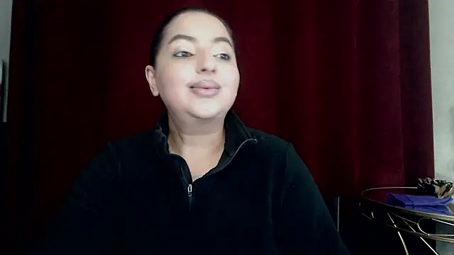 Snapshot of BustyAllyy chatting on February 2026 11:30:01 PM BustyAllyy online show from February 2026 11:30:01 PM
