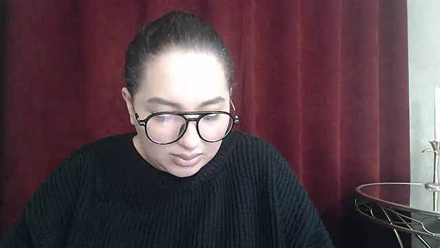 Snapshot of BustyAllyy chatting on February 2026 06:40:02 PM BustyAllyy online show from February 2026 06:40:02 PM