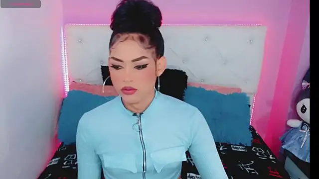 Snapshot of Amanda_bigx chatting on September 2025 06:51:02 AM Amanda bigx online show from September 2025 06:51:02 AM