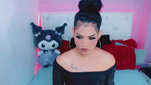 Snapshot of Amanda_bigx chatting on October 2025 05:54:02 AM Amanda bigx online show from October 2025 05:54:02 AM