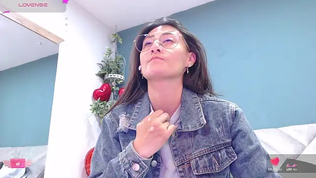 SharisWillian online show from March 2025 04:03:02 AM