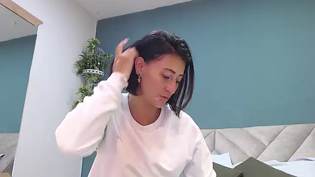 SharisWillian online show from October 2025 03:45:01 AM