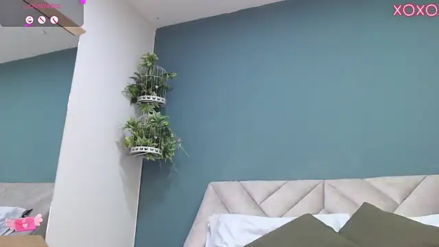 SharisWillian online show from October 2025 04:22:01 AM