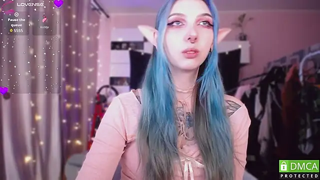 JustMeowGirl online show from February 2026 06:10:02 AM