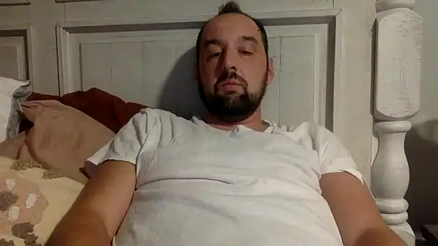 Snapshot of Kink_Master_Daddy chatting on October 2025 12:30:01 AM Kink Master Daddy online show from October 2025 12:30:01 AM