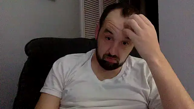 Snapshot of Kink_Master_Daddy chatting on November 2025 04:56:02 AM Kink Master Daddy online show from November 2025 04:56:02 AM