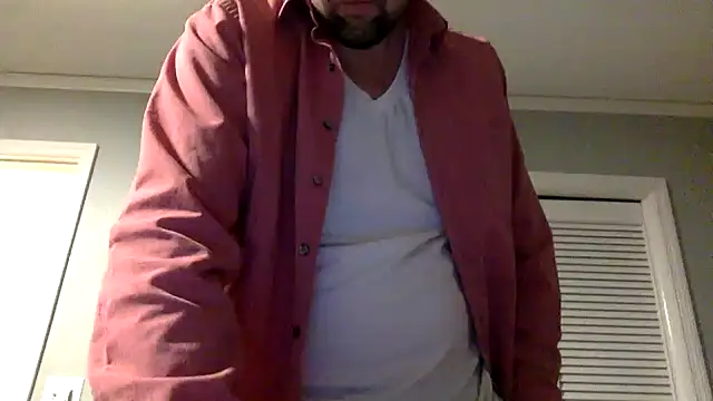 Snapshot of Kink_Master_Daddy chatting on November 2025 12:38:02 AM Kink Master Daddy online show from November 2025 12:38:02 AM