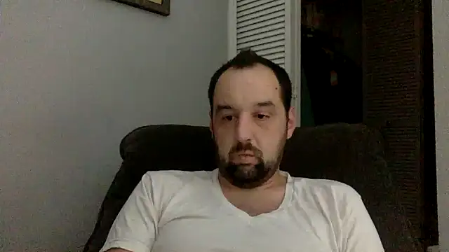 Snapshot of Kink_Master_Daddy chatting on November 2025 02:44:02 AM Kink Master Daddy online show from November 2025 02:44:02 AM