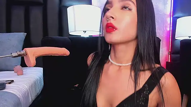 Snapshot of MiaSweeths chatting on March 2025 03:31:01 PM MiaSweeths online show from March 2025 03:31:01 PM