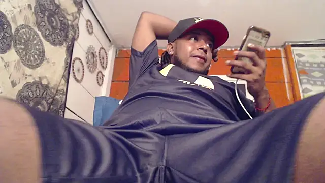 Snapshot of gavi_19cm chatting on February 2025 04:59:01 AM gavi 19cm online show from February 2025 04:59:01 AM