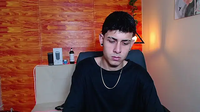 Bastiaan 28 online show from January 2025 07:53:01 AM