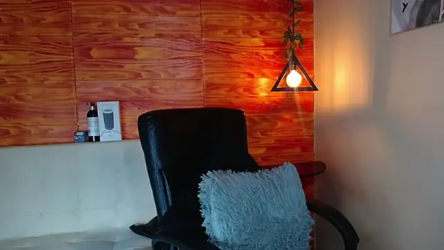 Bastiaan 28 online show from February 2025 03:22:01 AM