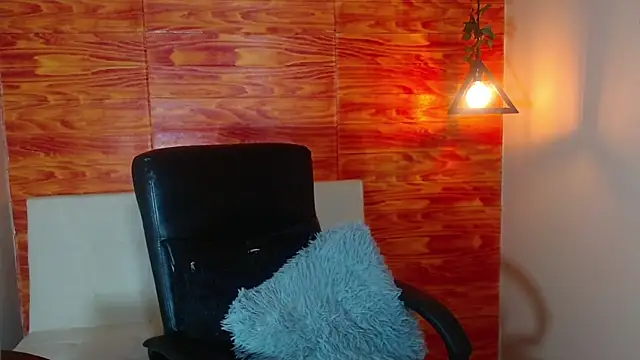 Bastiaan 28 online show from March 2025 05:14:02 PM